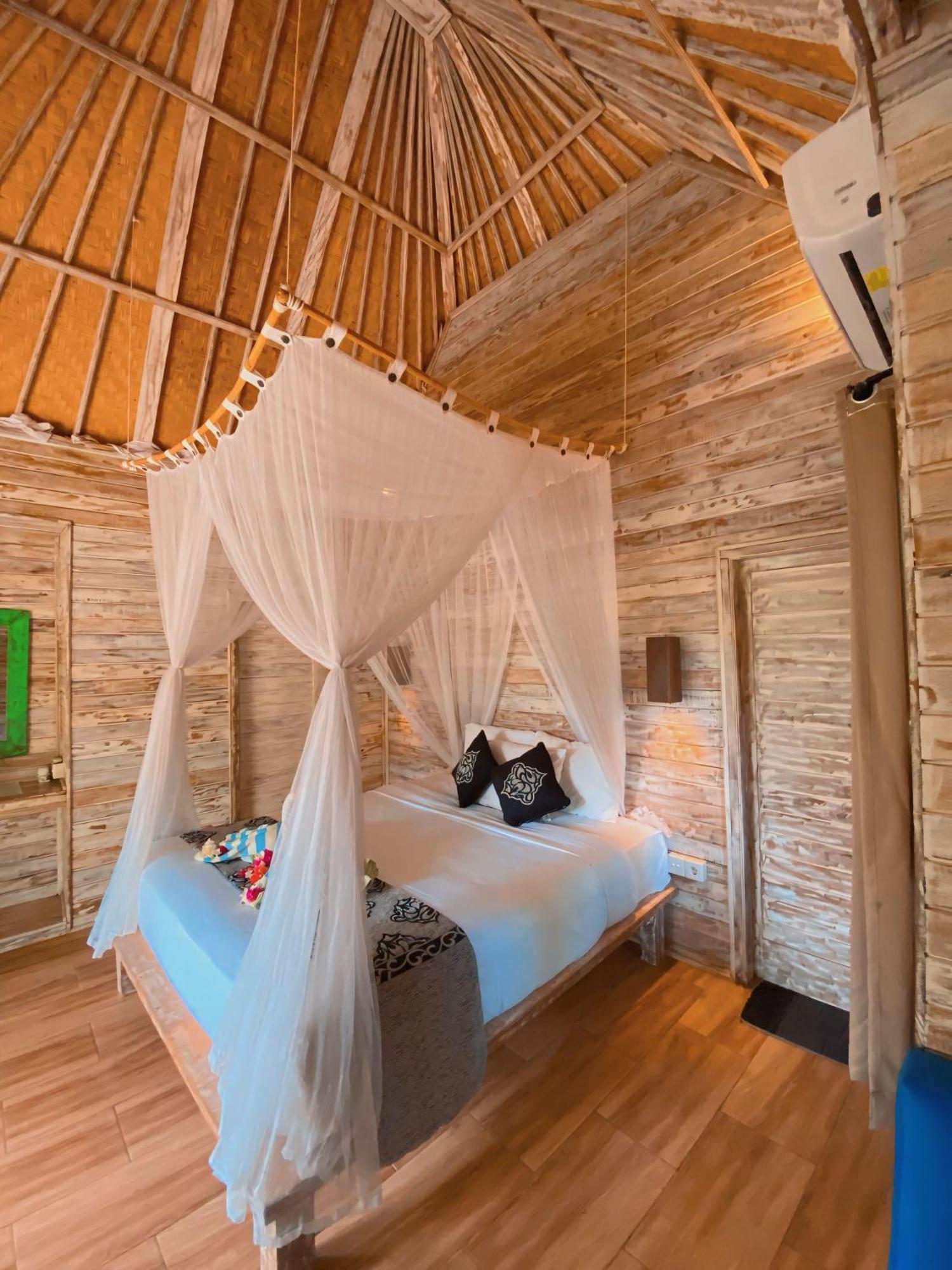 Harta Lembongan Villas Exteriör bild