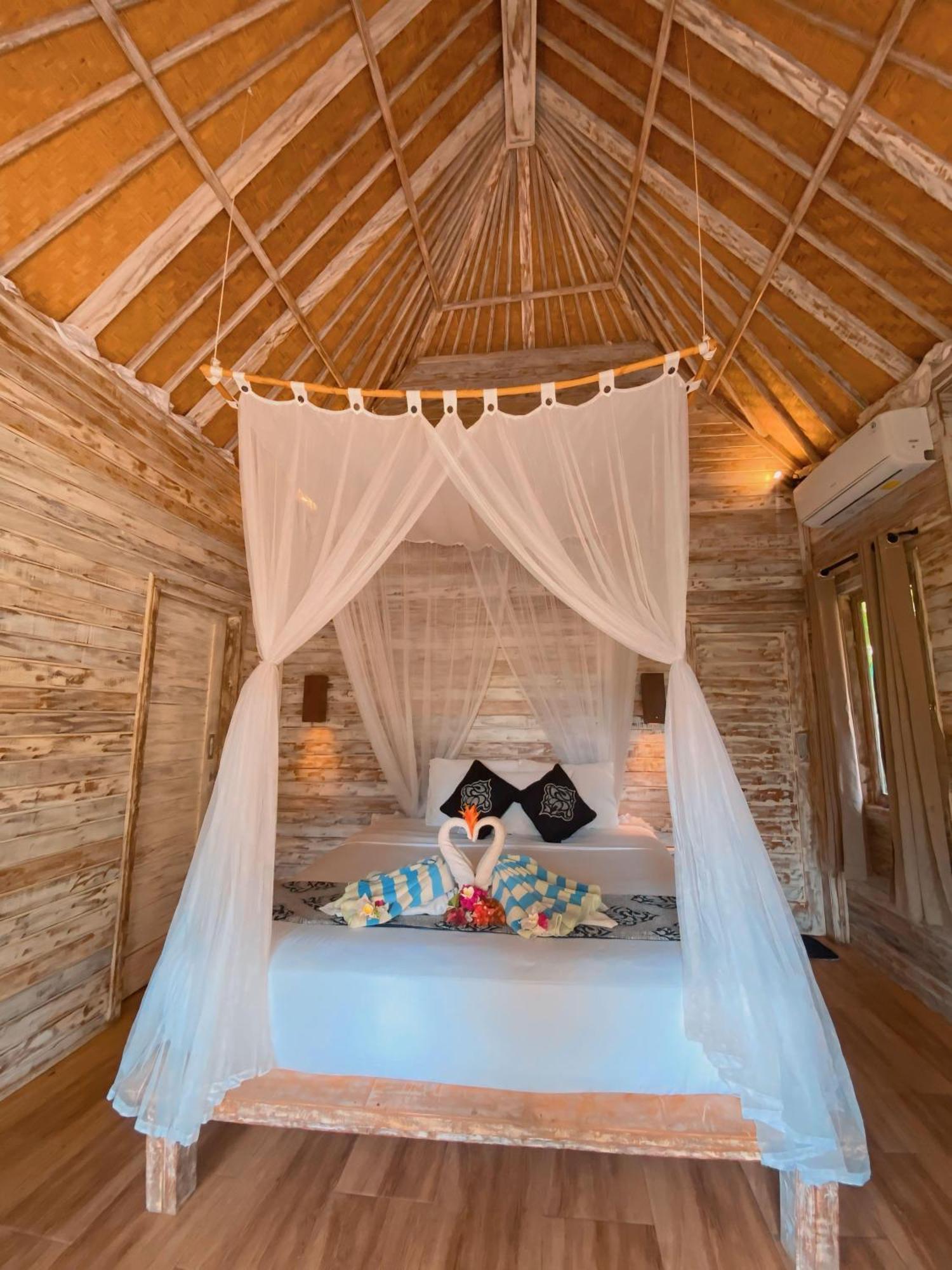 Harta Lembongan Villas Exteriör bild