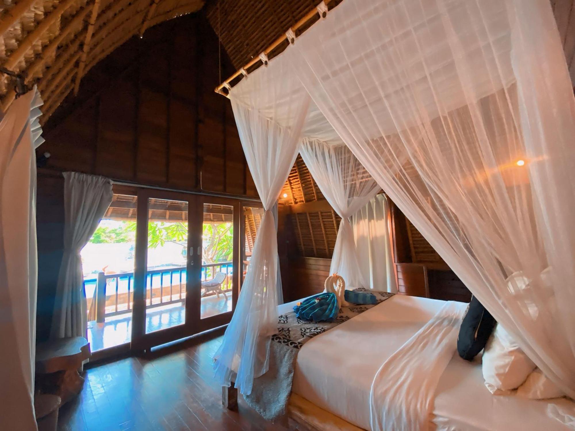 Harta Lembongan Villas Exteriör bild