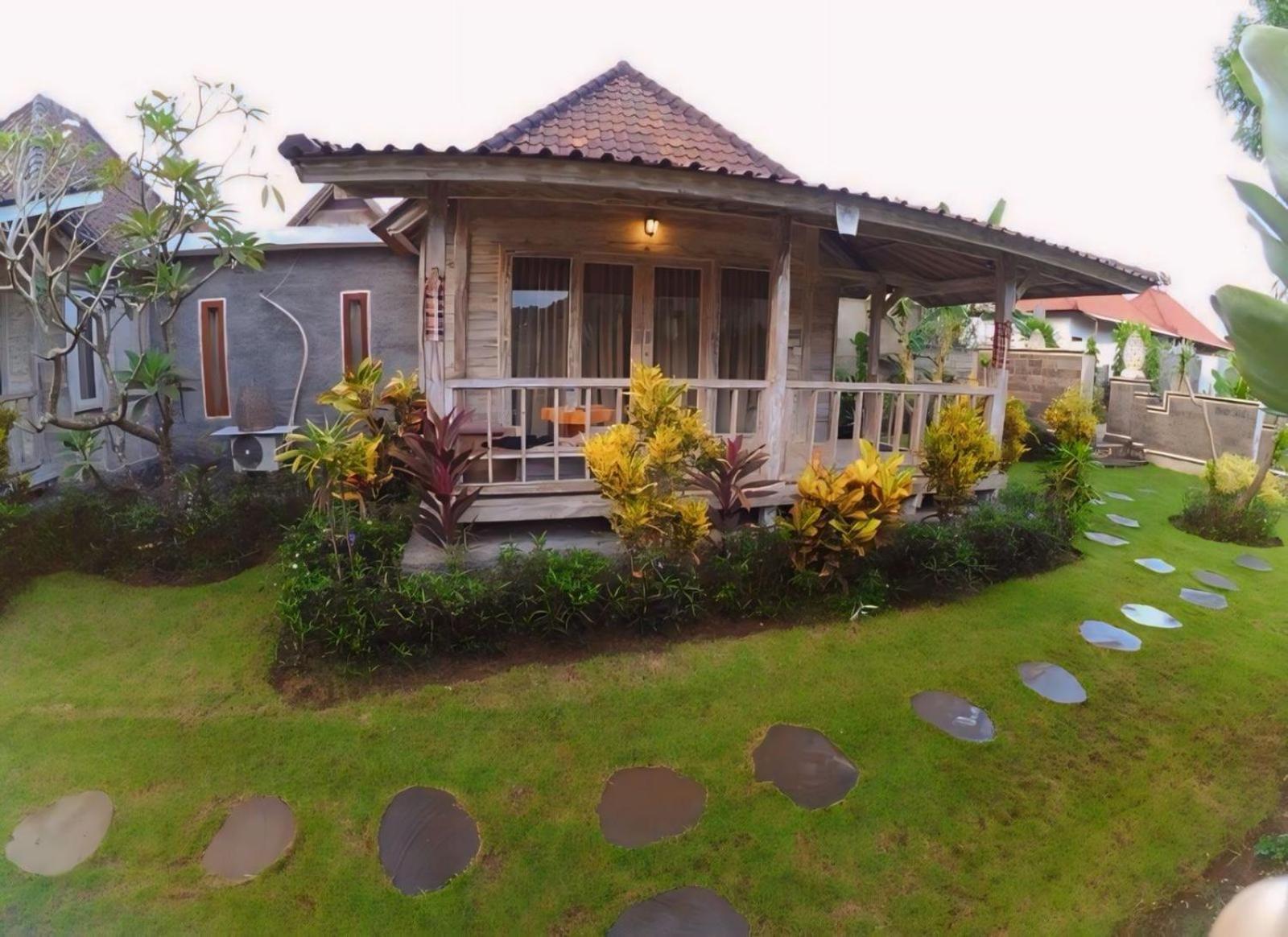 Harta Lembongan Villas Rum bild